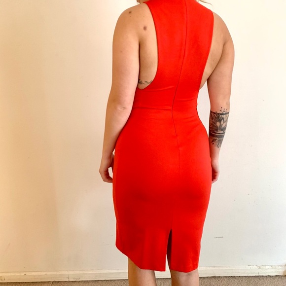 Babaton Dress - Picture 3 of 4